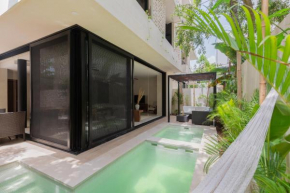 New Charming Villa 2 Levels Private Pool & Garden WiFi Bikes